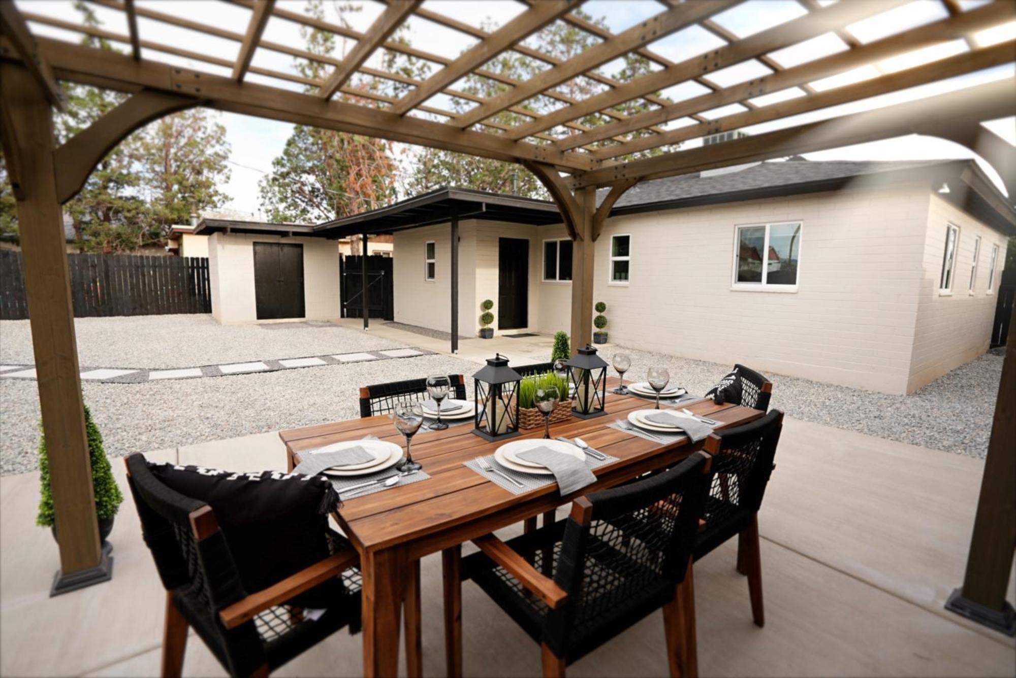 Centrally Located! Remodeled! Huge Backyard! The White House Albuquerque Zewnętrze zdjęcie